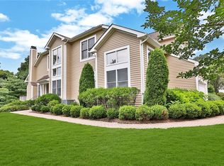 20 Agnew Farm Rd, Armonk, NY 10504