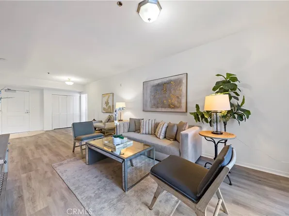 580 W Main St APT 111, Alhambra, CA 91801