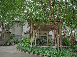 3701 Red Oak Dr, Corinth, TX 76208