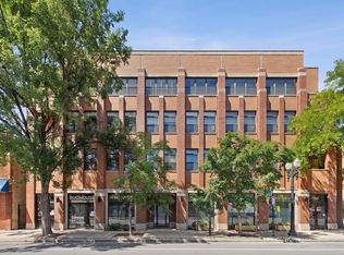 1908 W Irving Park Rd APT 402, Chicago, IL 60613