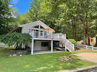 209 Camelot Shore Dr, Farmington, NH 03835
