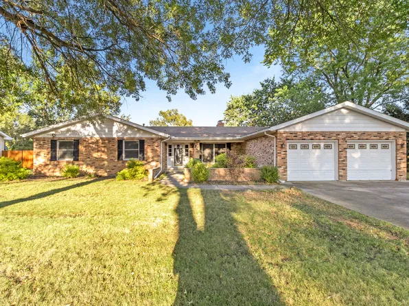 1805 Jana Ln, Morris, IL 60450