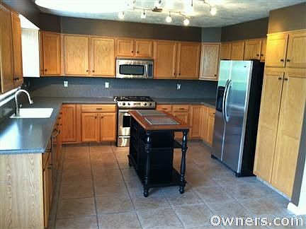 4th image of 8343 S Wheatridge Ct