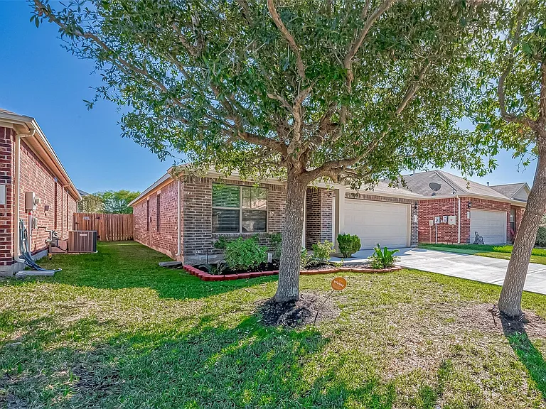 5822 Camelia Evergreen Ln — Photo 5