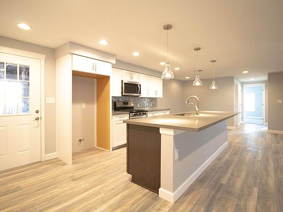 4th image of 9131 E Olive Ln S