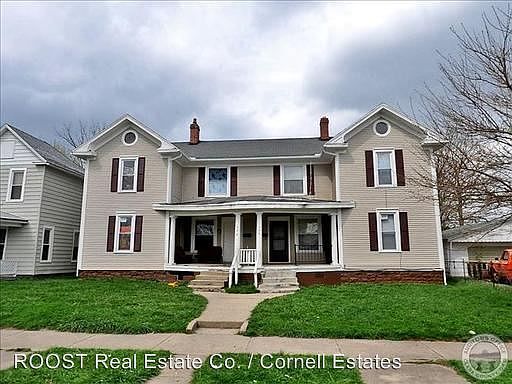 1st image of 522-524 E Rose St