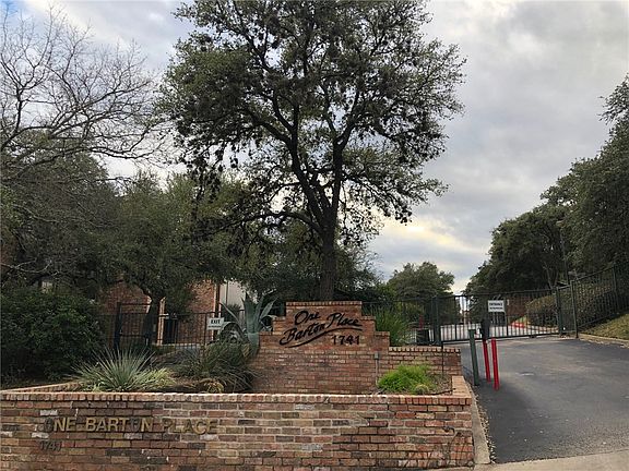 2nd image of 1741 Spyglass Dr APT 120