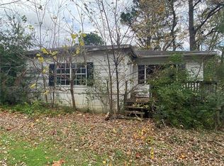 225 Stapleton Dr, Prairie Grove, AR 72753