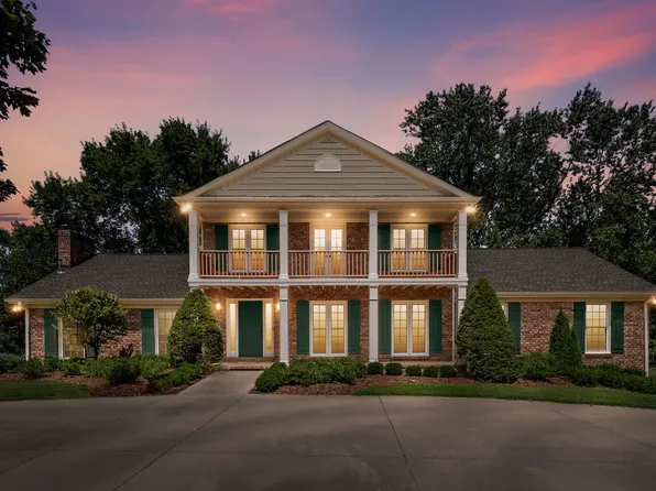 9228 Fox Run Dr, Brentwood, TN 37027