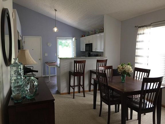 2nd image of 1474 Sargas St