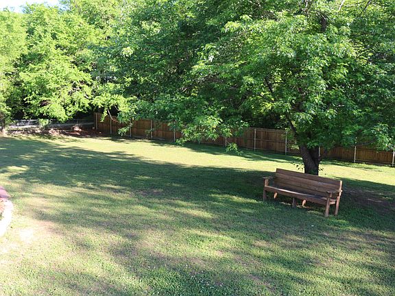 4th image of 1971 Richland Dr
