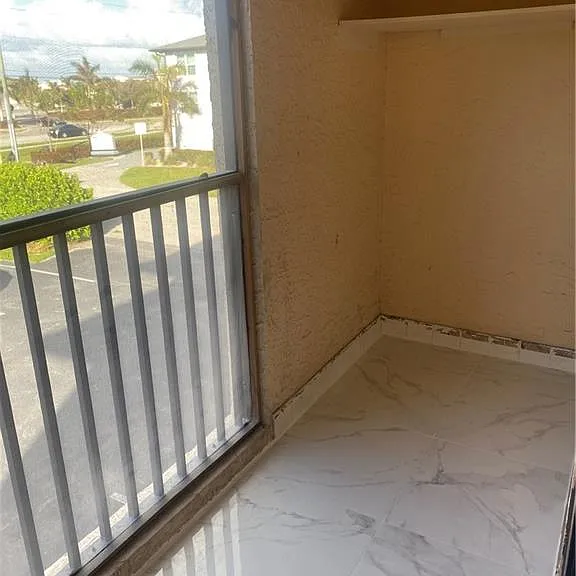 830 Wiggins Pass Rd #10 — Photo 6