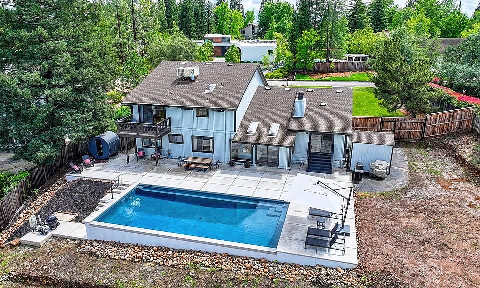 1st image of 6325 Reservoir Dr