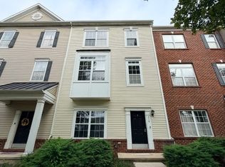 319 S Parkway Dr, Middletown, DE 19709