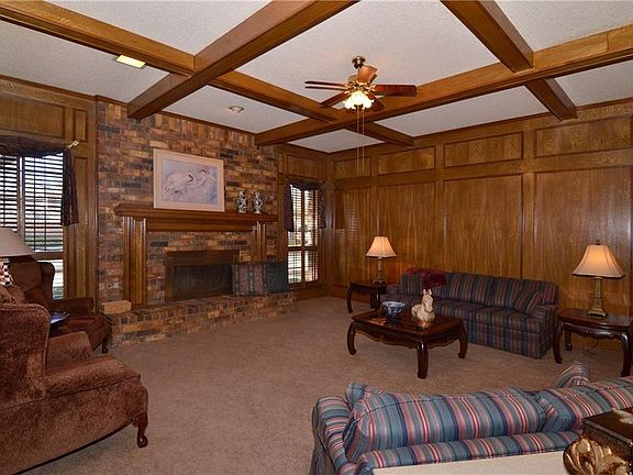 5th image of 3208 Foxcreek Dr