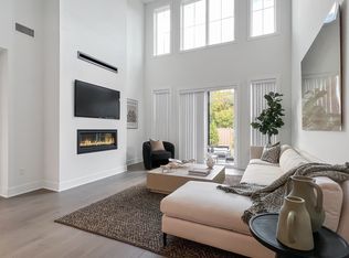 13 Heritage Ln #64, Woodbridge, CT 06525