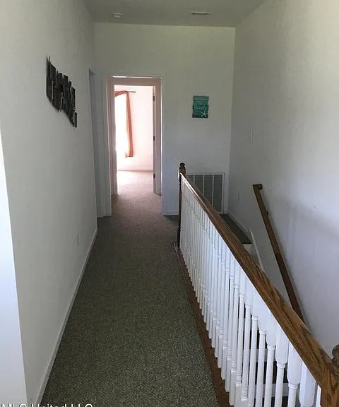 153 Markham Dr #B — Photo 13