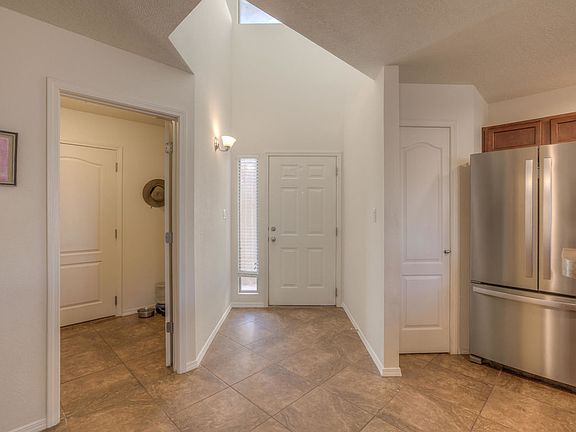 5th image of 5008 Sala De Tomas Dr NW