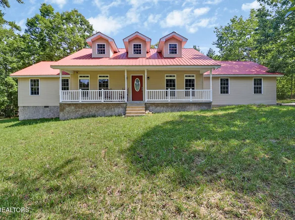 636 Timber View Rd, Pikeville, TN 37367