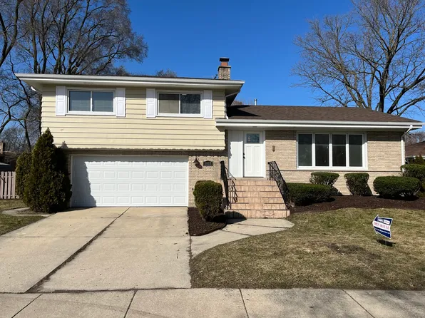 1002 E 153rd Pl, South Holland, IL 60473