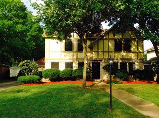 246 Wedgewood St, Lake Jackson, TX 77566