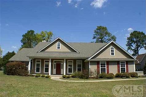 1st image of 206 Fairway Dr #2