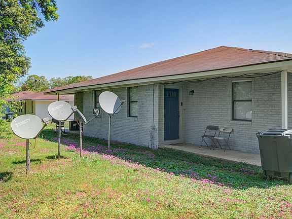 3rd image of 308 Silkwood St #378