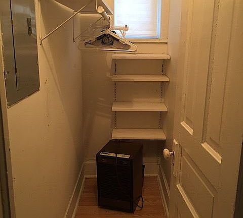 2nd image of 2300 S Hoyne Ave #1