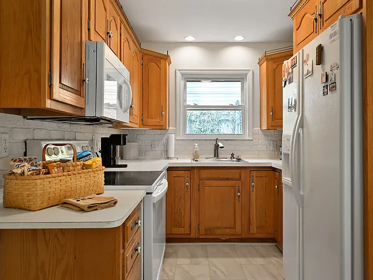 5525 Falmouth Rd — Photo 11