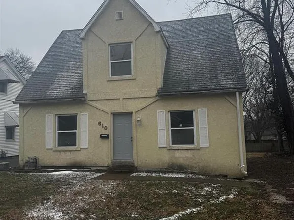 610 E Monroe St, Belleville, IL 62220