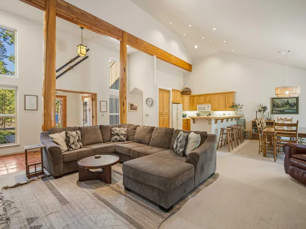 57742 Wallowa Loop, Sunriver, OR 97707