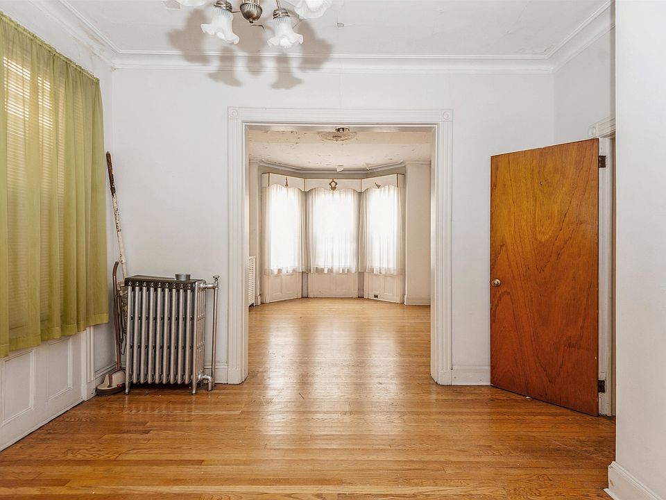 208 Oak St, Weehawken, NJ 07086 Zillow