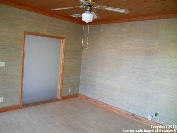 2nd image of 742 Barchester Dr
