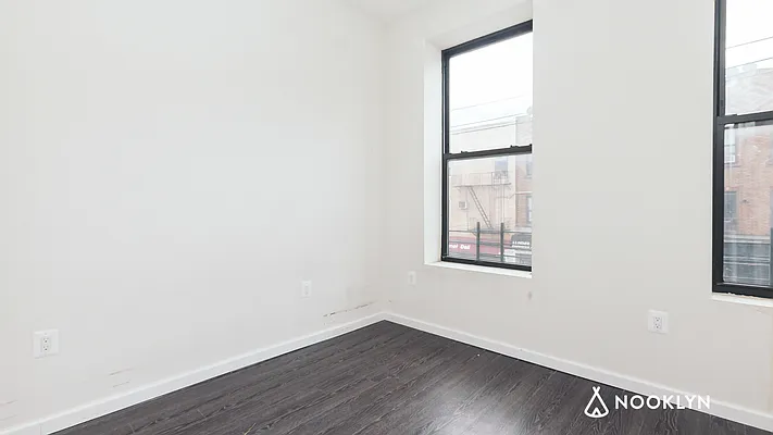 Rented by Nooklyn NYC LLC | media 12
