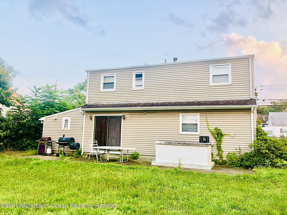 2nd image of 9 Kendall Dr