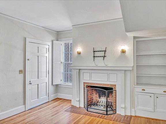 5th image of 3551 Overlook Ave