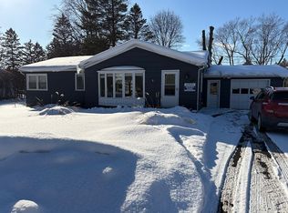 667 Hard Rd, Webster, NY 14580