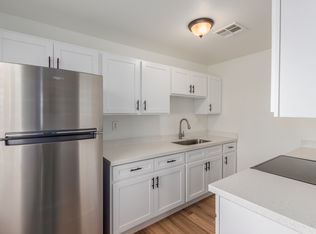 3323 W Monroe St #B, Phoenix, AZ 85009