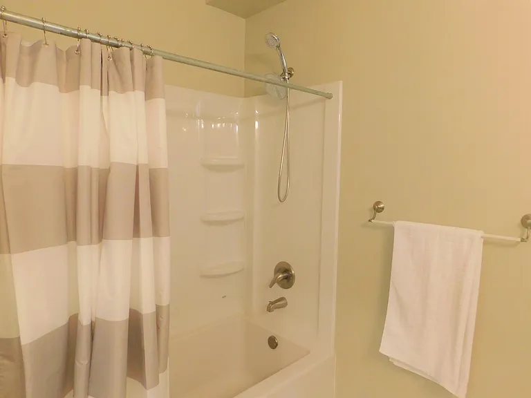 2412 Harriet Ave #101 — Photo 9