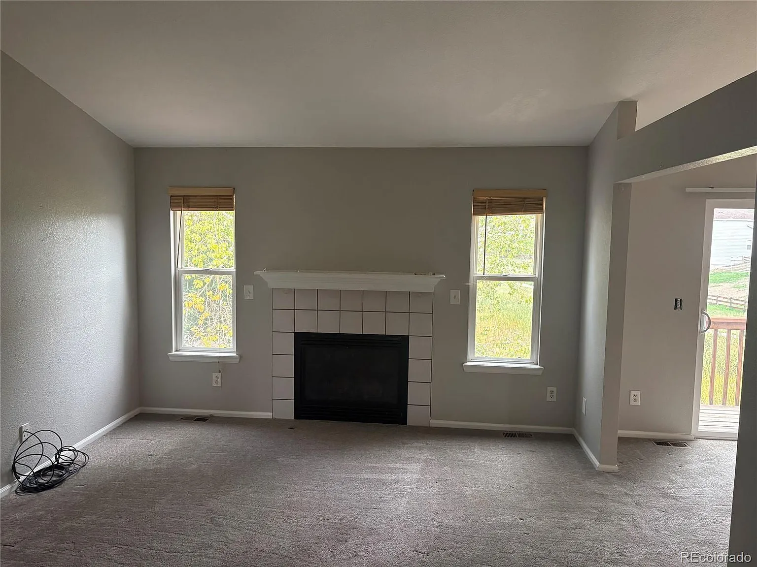 2 bed, 1.5 bath, 1072 sqft, $2,500 — Photo 3