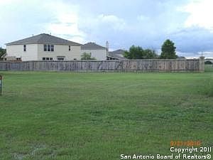 3rd image of 15839 Chippewa Blvd