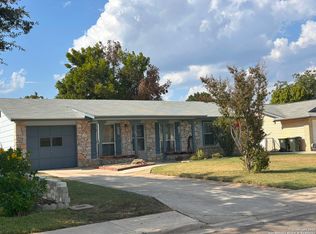 609 Marilyn Dr, Schertz, TX 78154