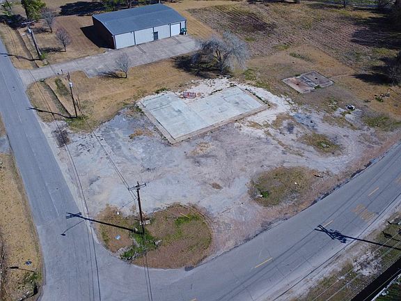 5th image of 6595 Lawrence Dr