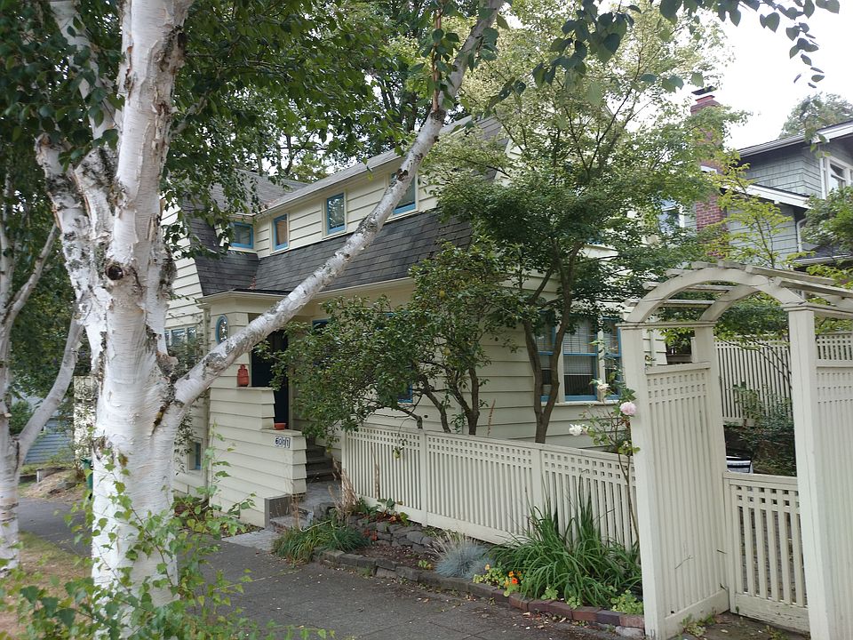 2nd image of 6001 28th Ave NE
