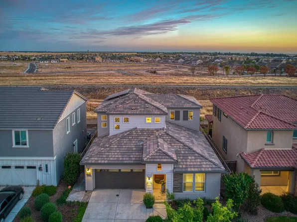 4284 Hillside Rd, Madera, CA 93636
