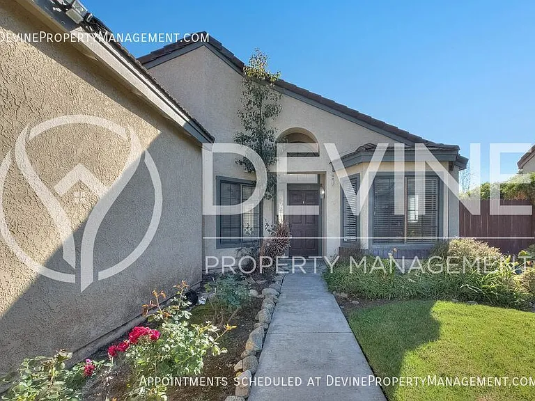1266 Clearspring Dr — Photo 4