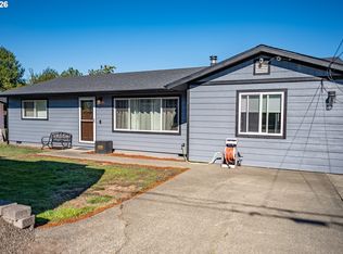 1654 Carlisle Ln, Myrtle Point, OR 97458
