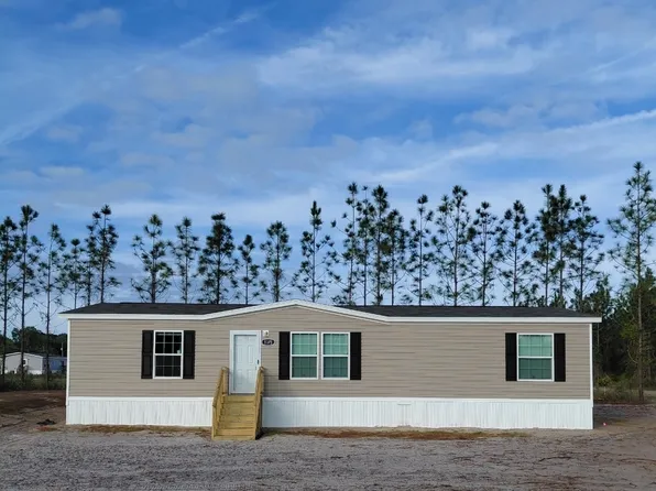 1375 Dogwood Ln, Folkston, GA 31537