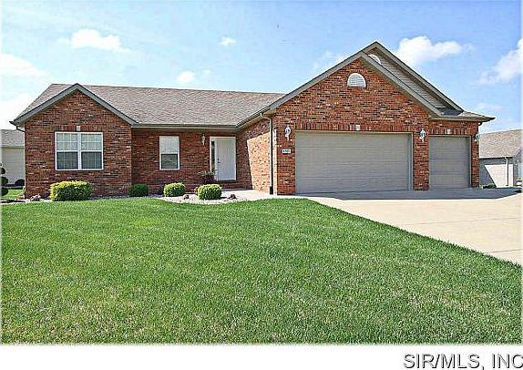 1st image of 130 Stonebridge Manor Dr