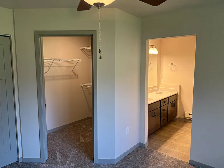 1209 Salem Dr — Photo 7